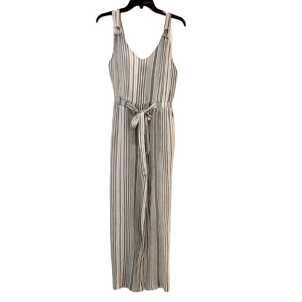 DH Sleeveless Romper